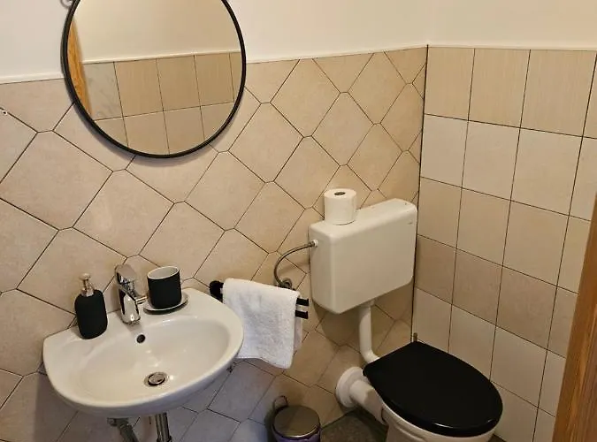 Koca Na Talezu بيت ريفي